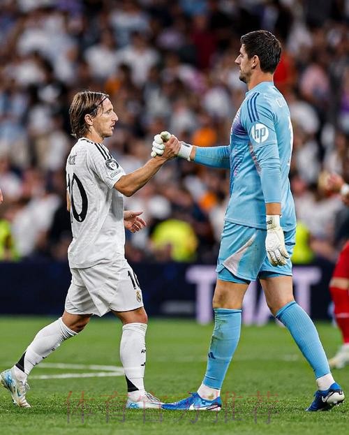 西媒：伊斯科越来越接近离队 他和皇马都无意续约